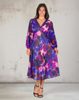 Multicolor Pleated V Neck Empire Waist Bishop Sleeve Midi Dress