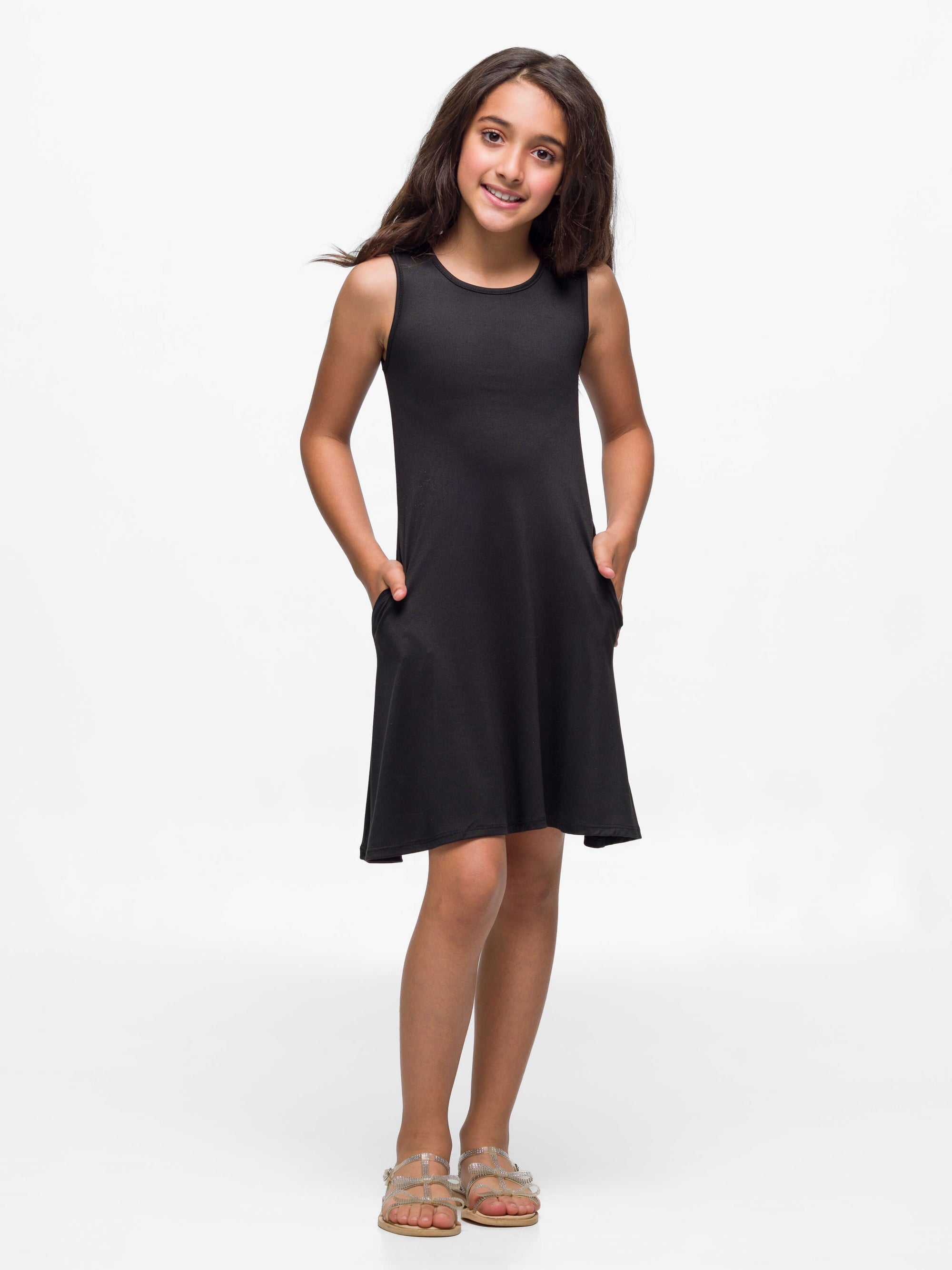 24seven Comfort Apparel Girls Sleeveless Pocket Swing Dress Machine Washable