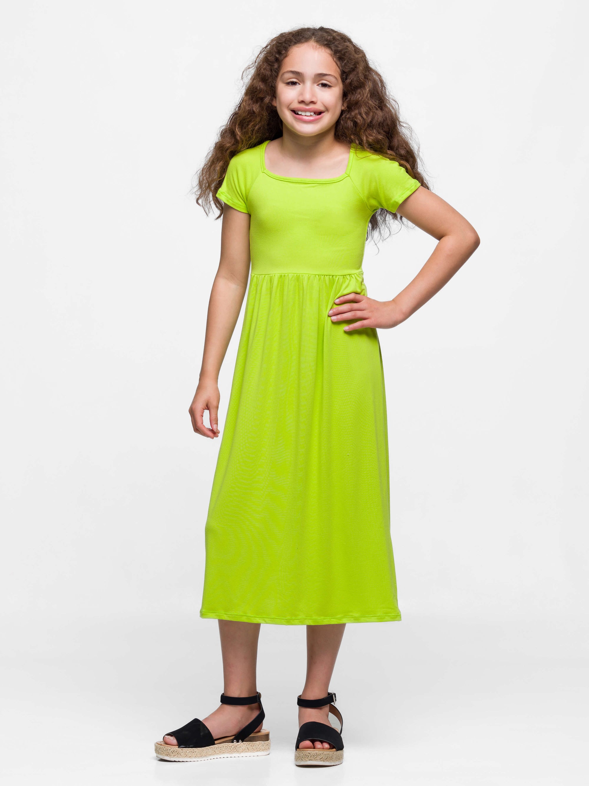 Girls Short Sleeve Pleated Maxi Dress