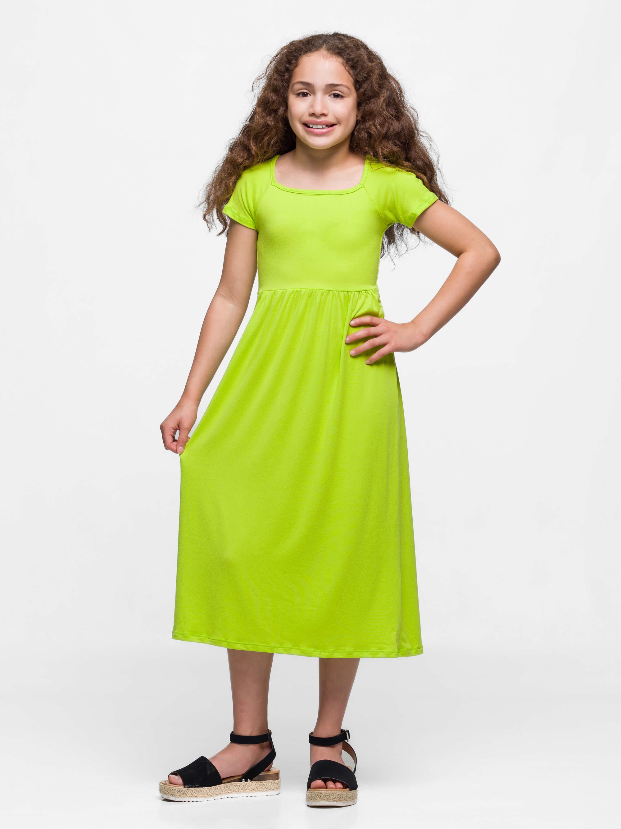 Girls Short Sleeve Pleated Maxi Dress