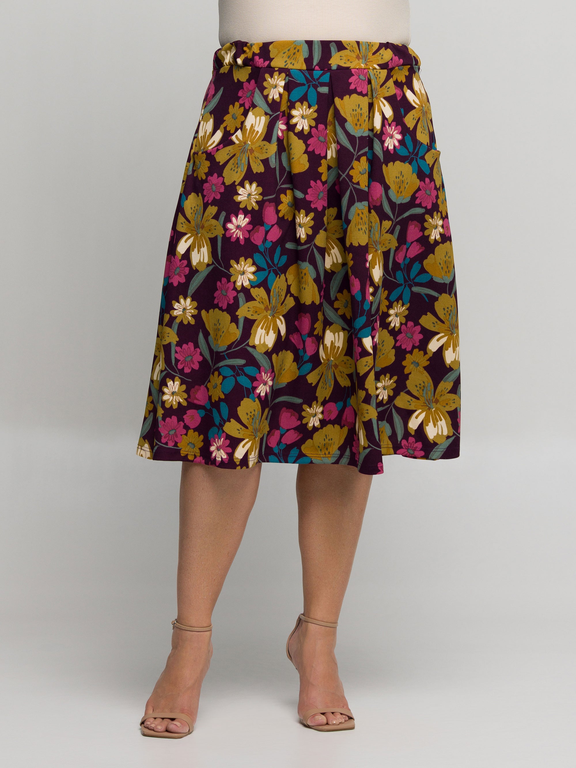 24seven Comfort Apparel Plus Size Purple Floral Elastic Waist Pocket Midi Skirt