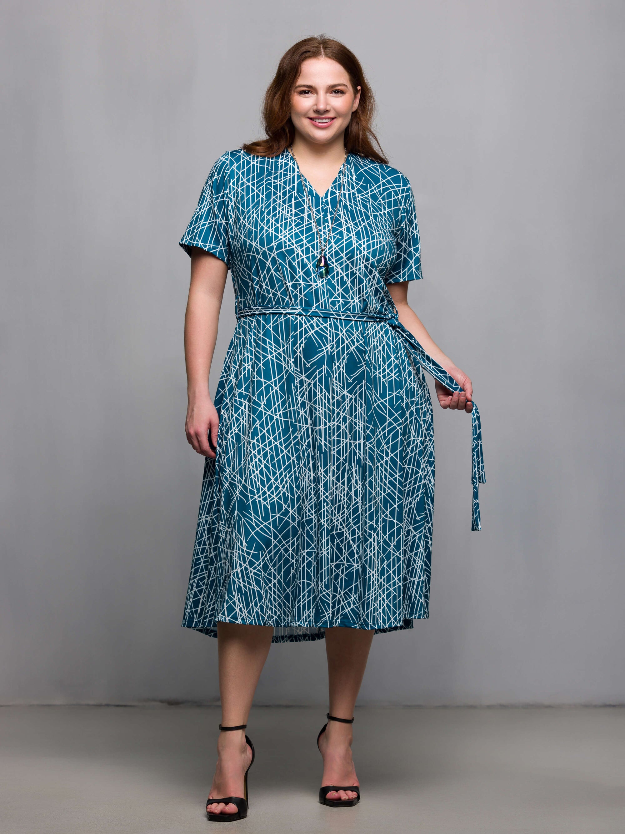 24seven Comfort Apparel Plus Size Teal Print Short Sleeve Tie Waist Midi Dress