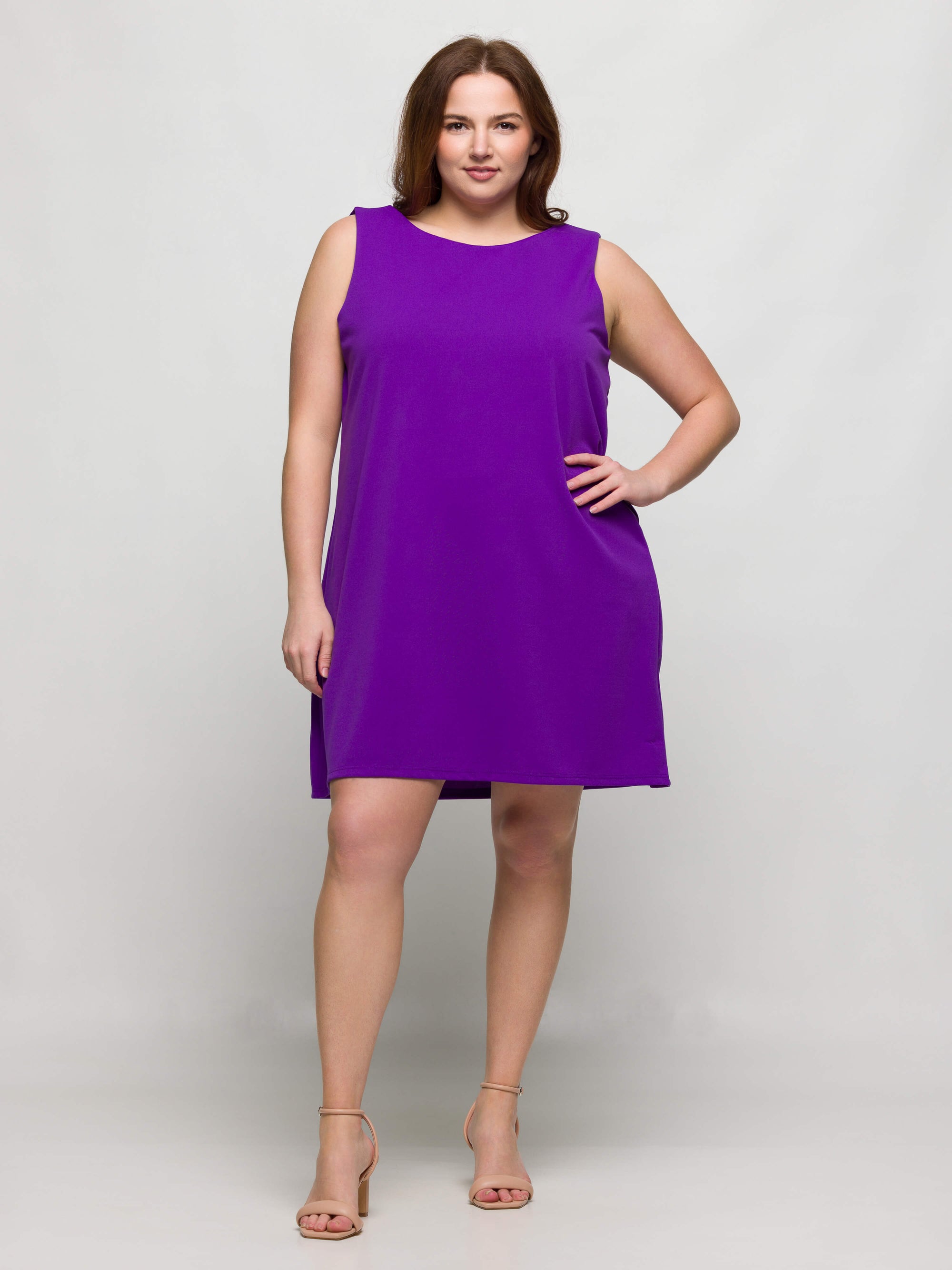 24seven Comfort Apparel Plus Size Solid Color Sleeveless Mini Shift Dress