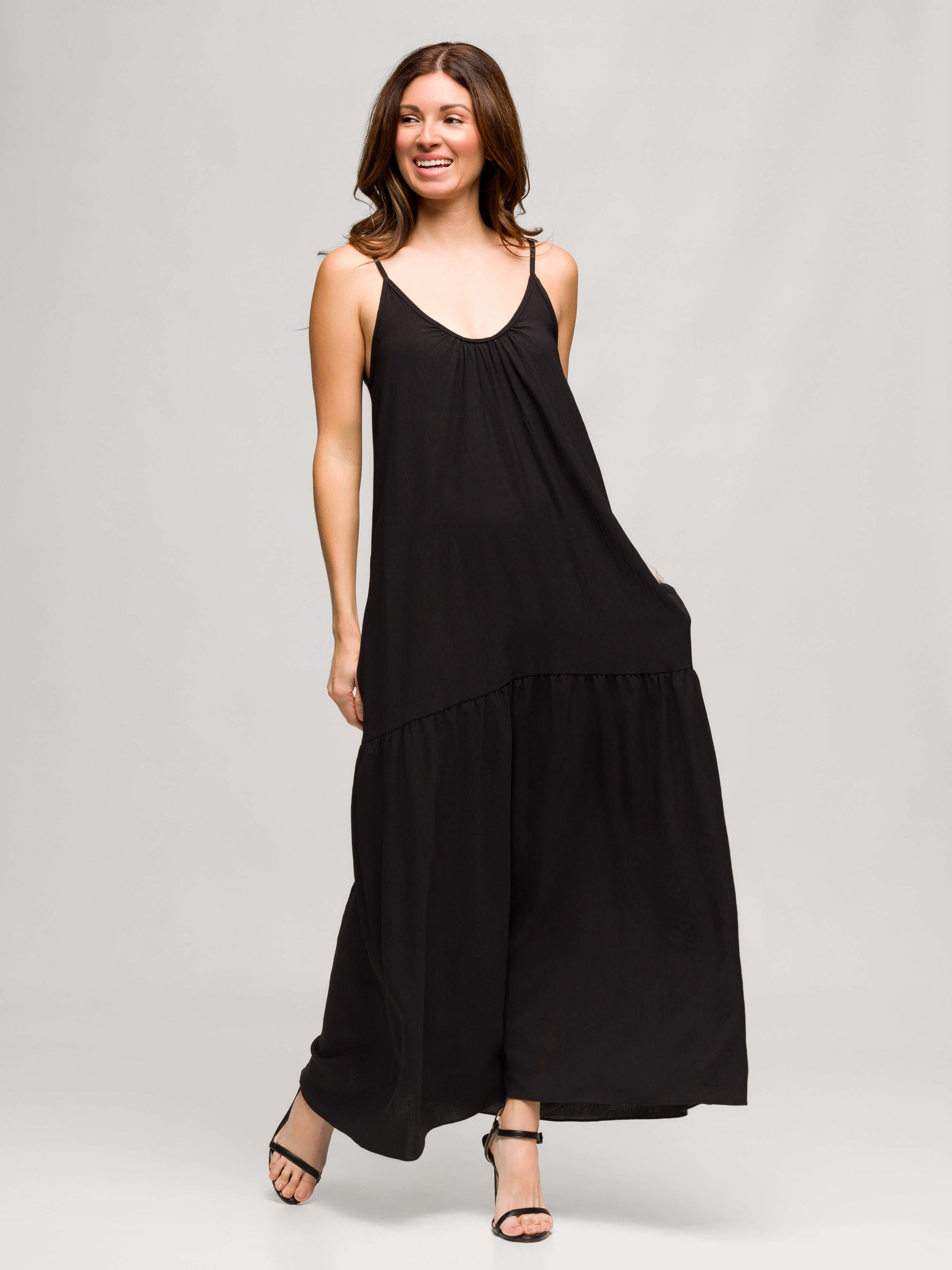 24seven Comfort Apparel Womens Lightweight Spaghetti Strap Pocket Maxi Dress