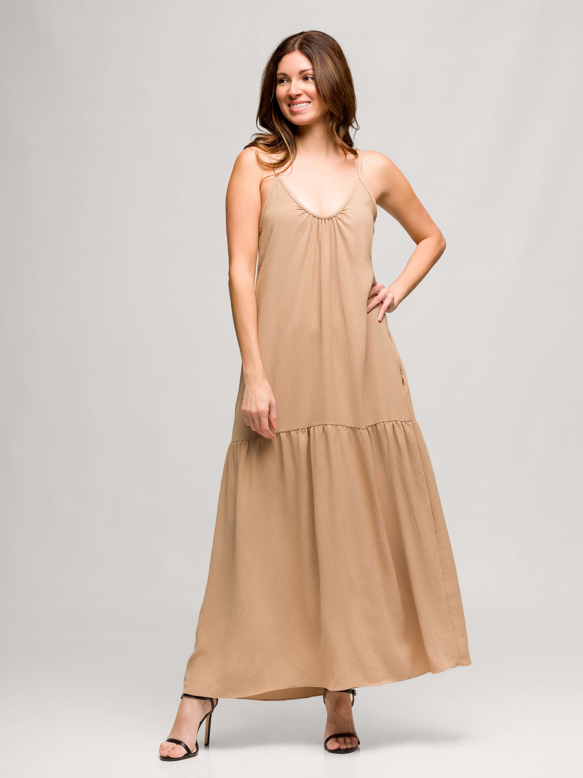24seven Comfort Apparel Womens Lightweight Spaghetti Strap Pocket Maxi Dress