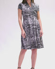 Womens Print Short Sleeve Knee Length V Neck Rouched Wrap Dress